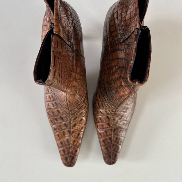 Donald J. Pliner Reptile Embossed Sarra Heeled Ankle Boots Brown Heeled Booties - Picture 10 of 12